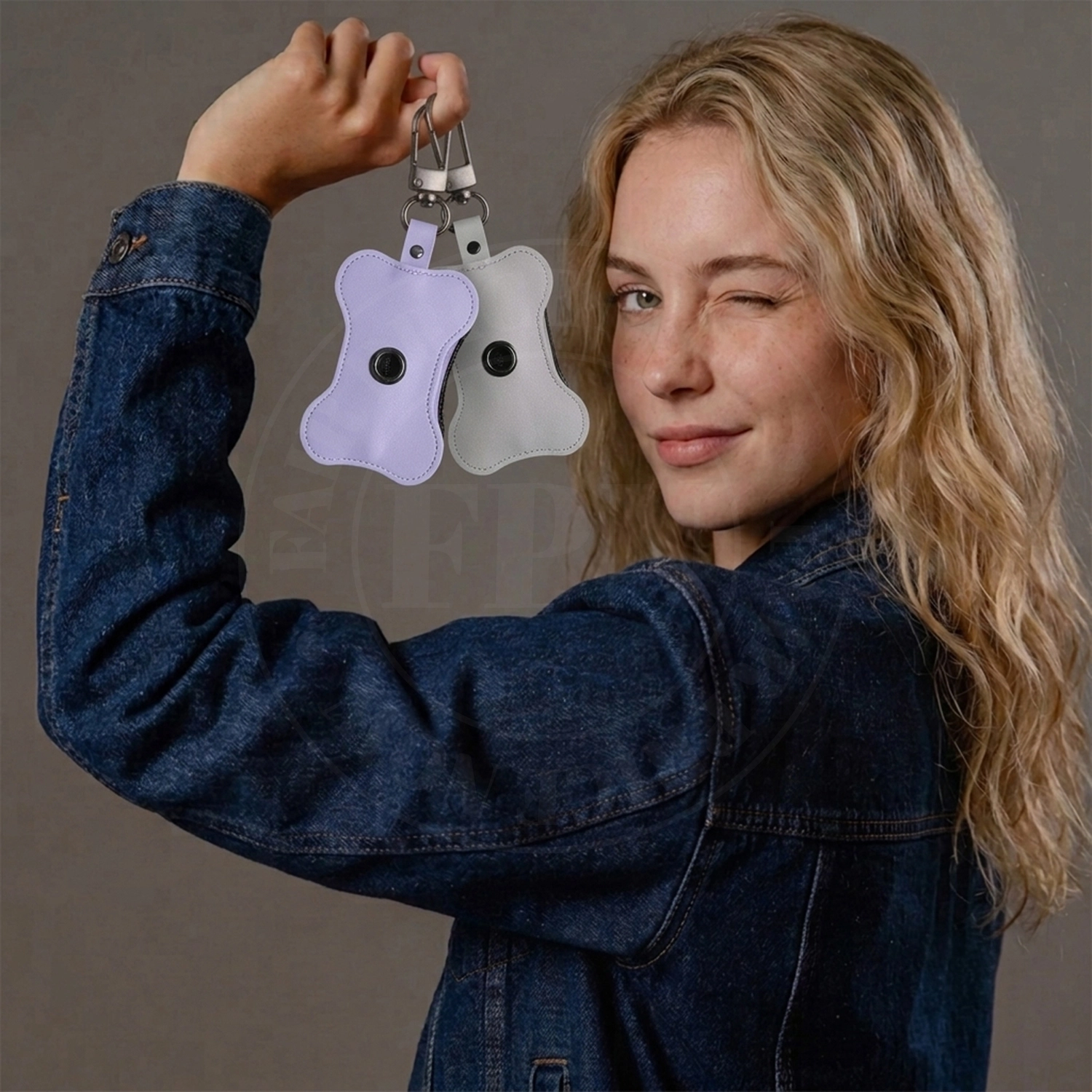Poop Bag Dispenser With Zipper-Blue-Lifestyle-01